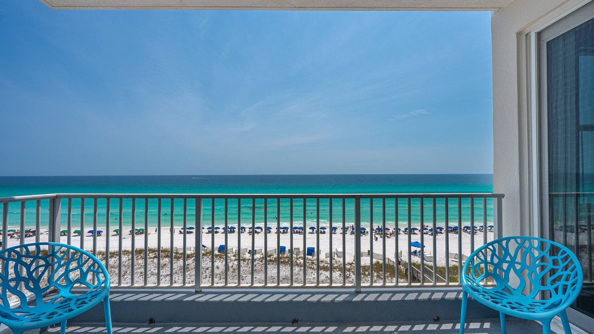 Clipper Cove Condo | Inn at Crystal Beach 503B by Salt Water Vacations