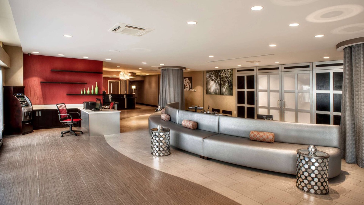 Bensalem Hotel | Inn at Fox Chase, BW Premier Collection
