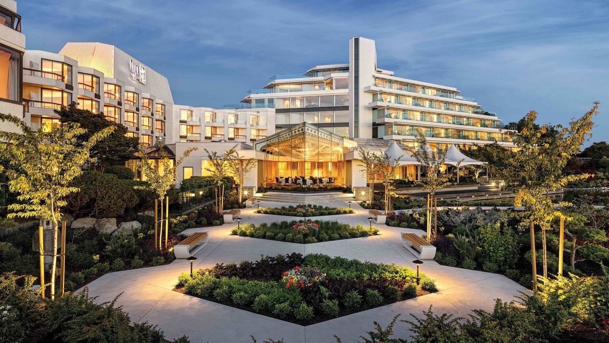 Inner Harbour Hotel | Inn at Laurel Point