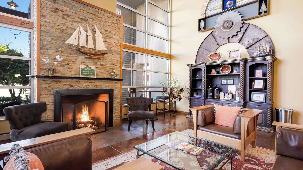 Northwest Everett Hotel | Inn at Port Gardner-Everett Waterfront, Ascend Hotel Collection