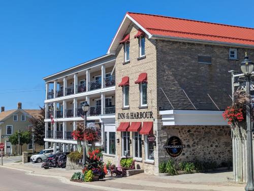 Kincardine Hotel | Inn at the Harbour