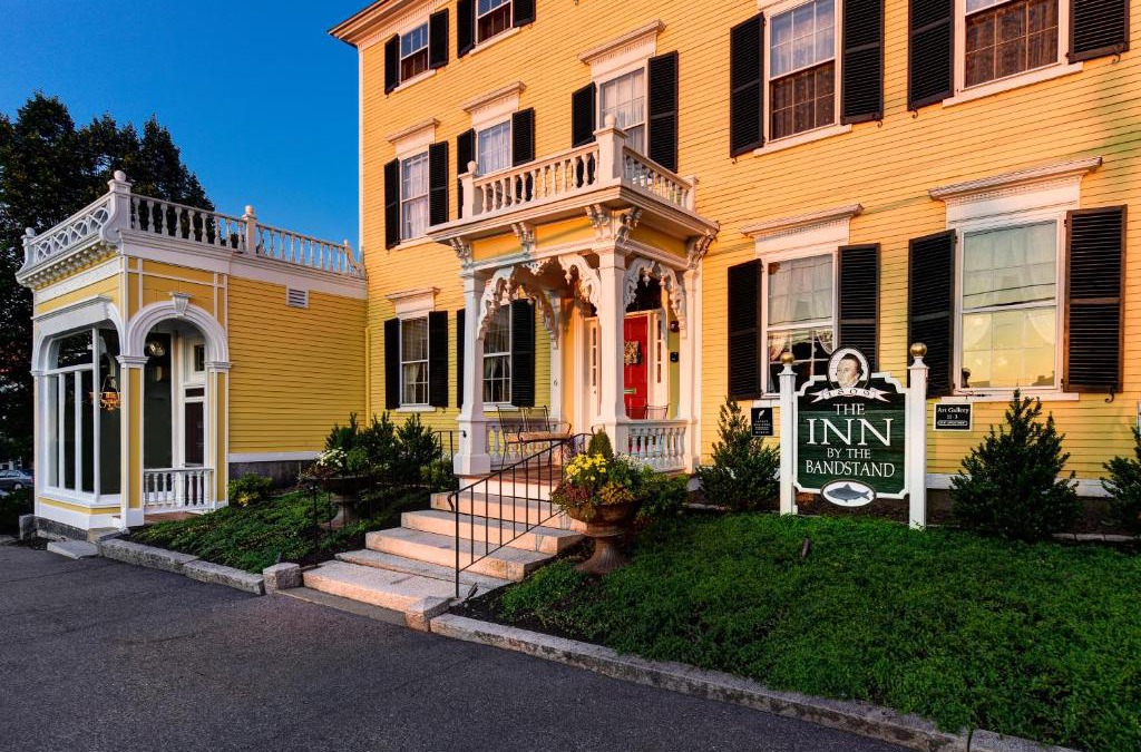 Exeter Bed & Breakfast | Inn by the Bandstand