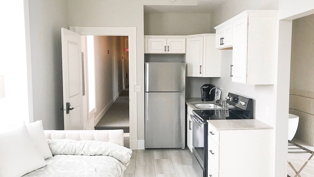 Le Mars Bed & Breakfast | Inn On Central