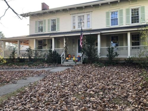 Mayfield Bed & Breakfast | Inn on Great Sacandaga Lake