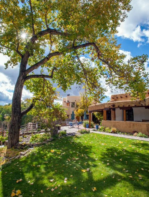 Taos Hotel | Inn on La Loma Plaza