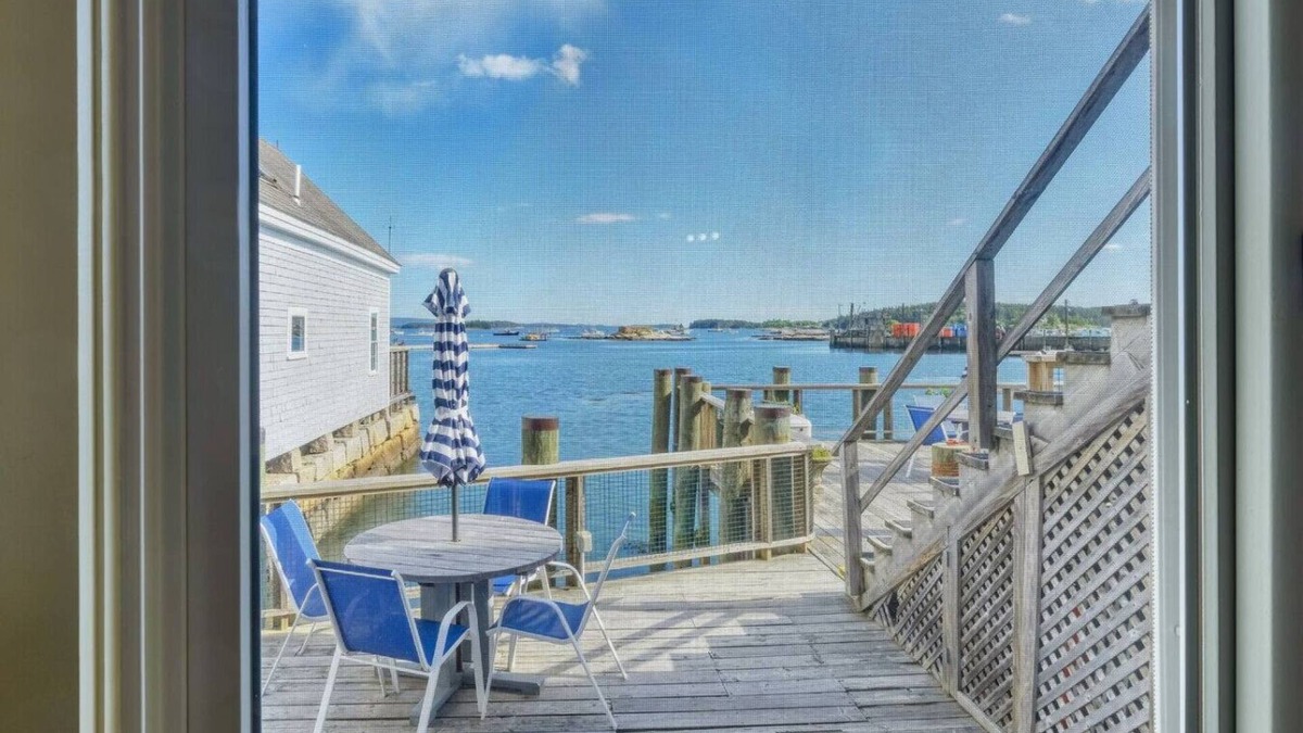 Stonington Hotel | Inn on the Harbor