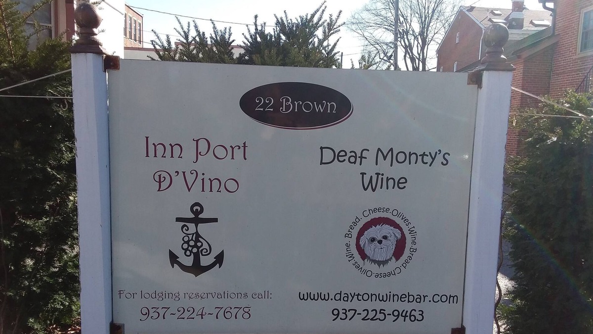 Oregon District House | Inn Port Lodging