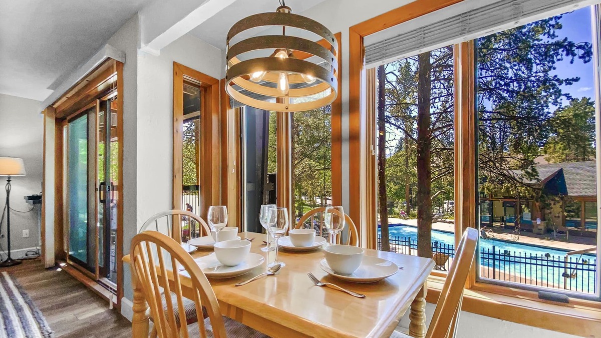 Warrior's Mark Condo | Inner Circle 3 1 Bedroom Condo by RedAwning