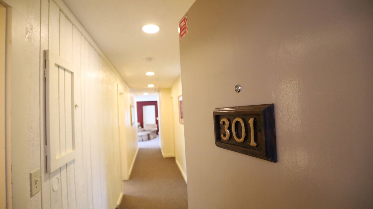 Waterville Valley Condo | Inns of Waterville Valley close to town square (301)