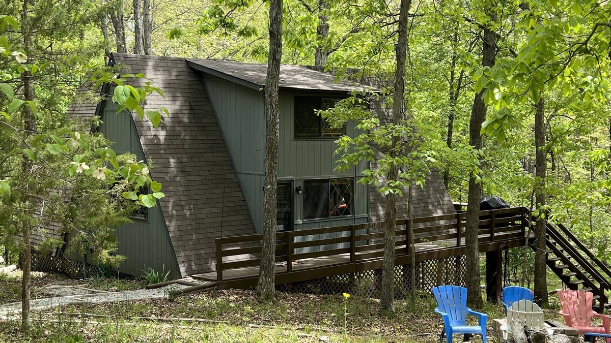 Innsbrook Ski Chalet | Innsbrook lakefront A-Frame, kayaking, paddle boarding and more