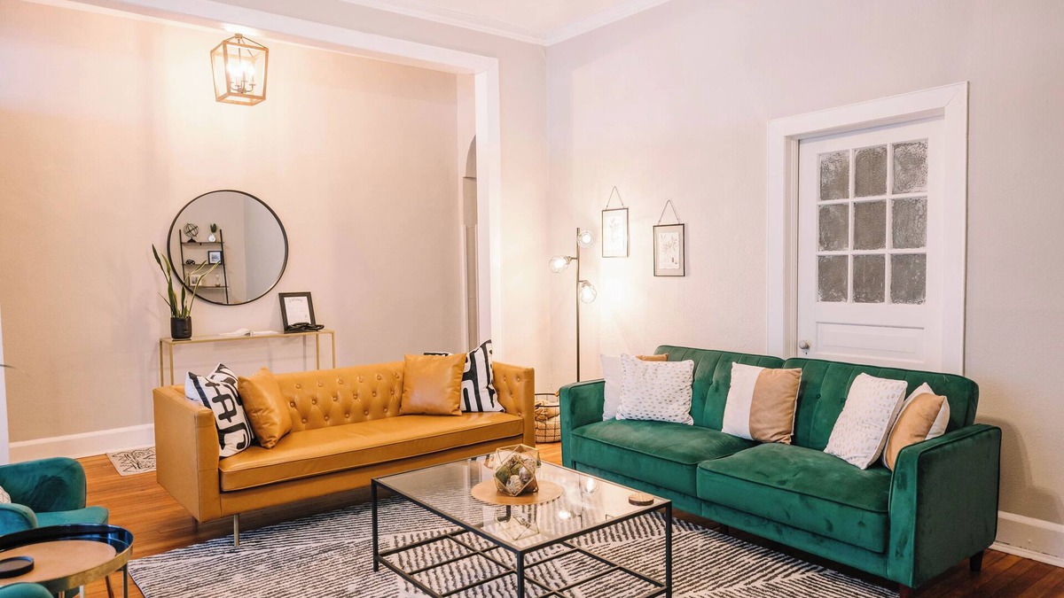 Danville Apartment | Insta-worthy 2Bd/1Ba Apt Steps from Downtown!