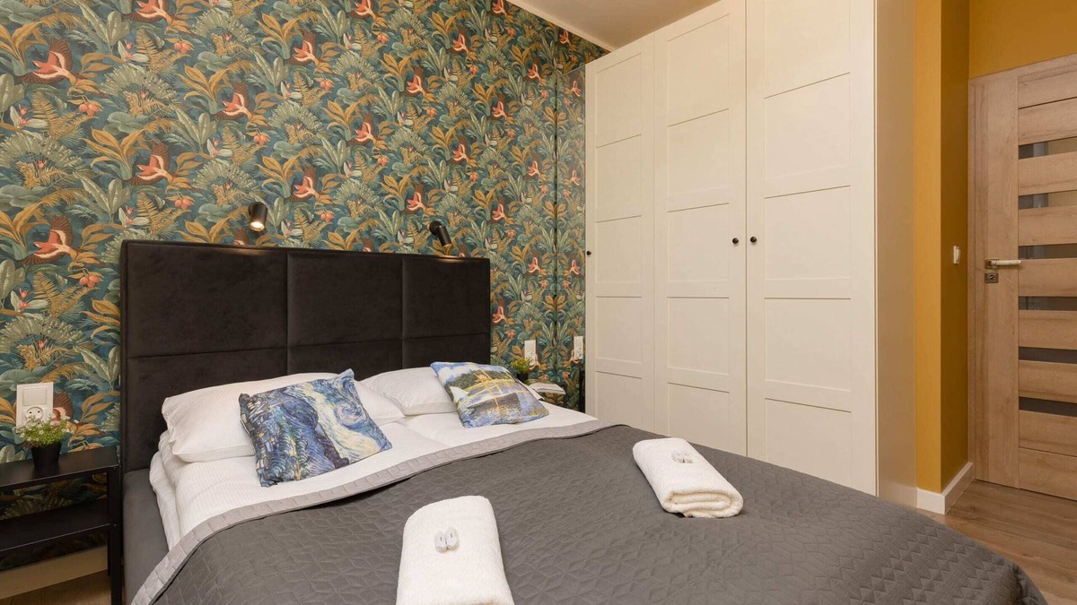 Wlochy Apartment | Installers 5A | Air-conditioned apartment |Balcony