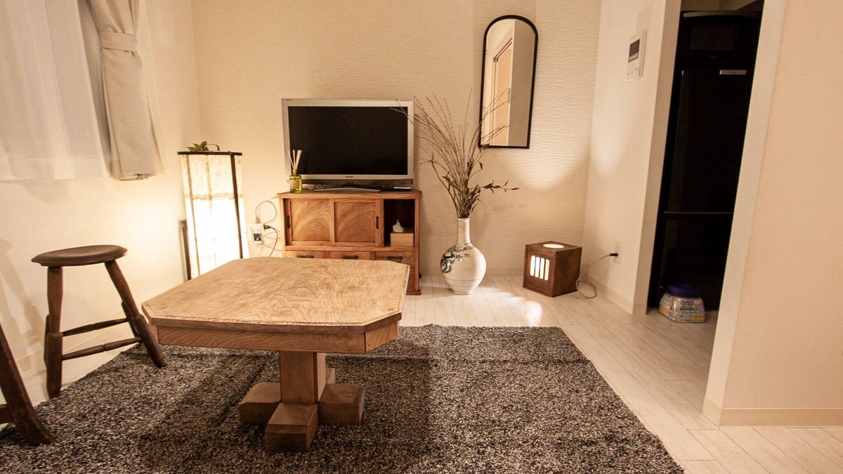Kita Ward Apartment | Interior design with a focus on antiques - 108/Sapporo Hokkaidō
