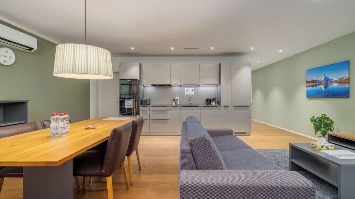 Bangerten Apartment | Interlaken apartments One Bedroom Interlaken Apartment with King Bed