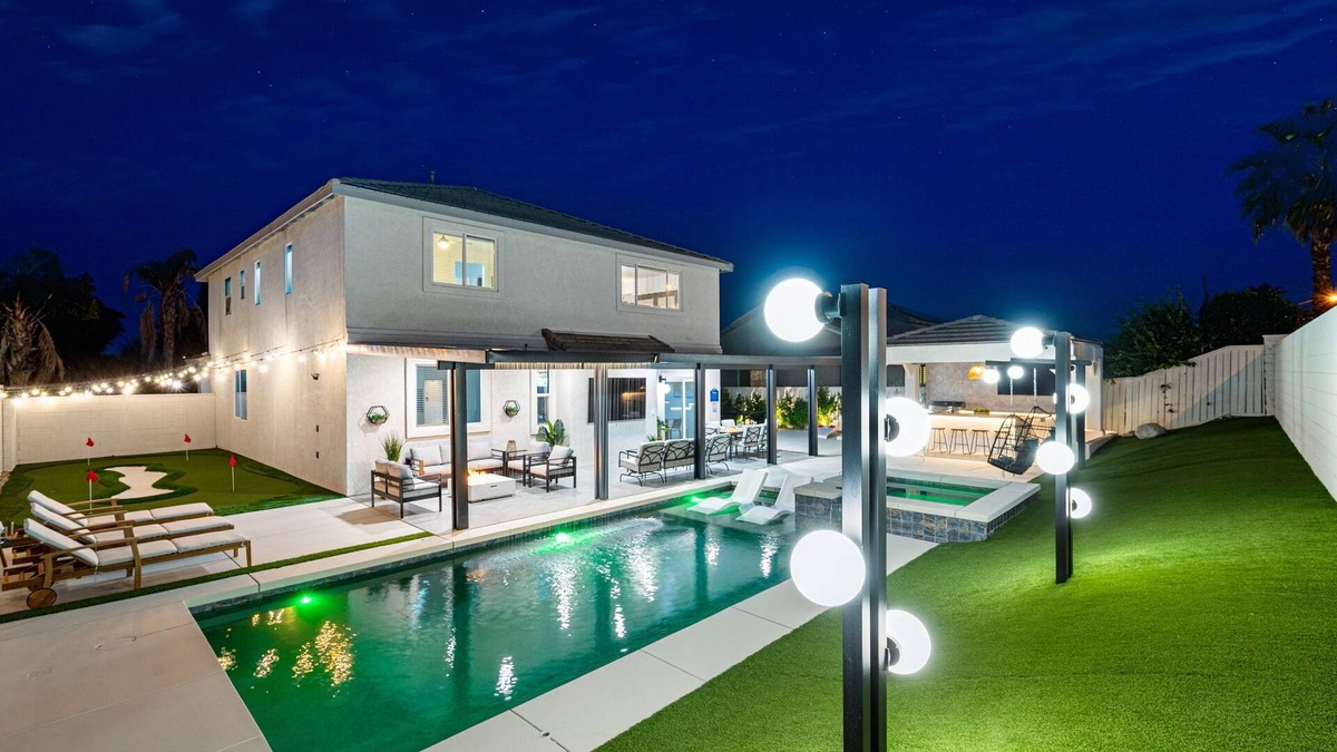 Coachella House | Interstellar w/Pool, Golf, & Game room/Sleeps 23!