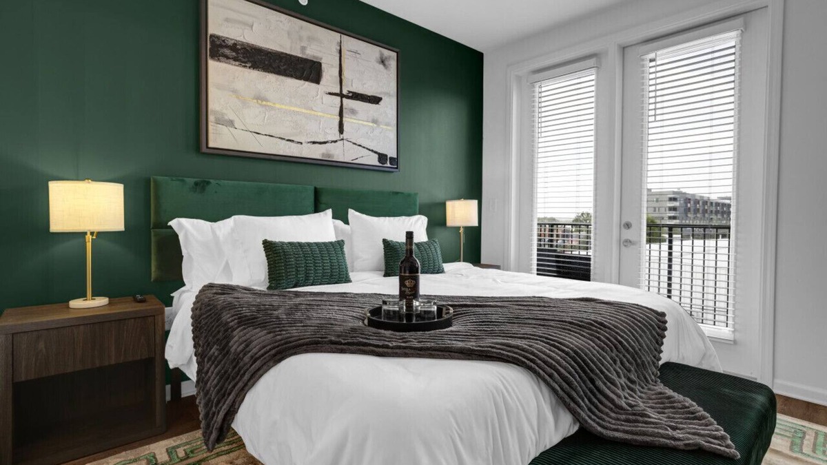 Avondale Apartment | Intimate Flat w/Pool, Gym, & Stunning City Views