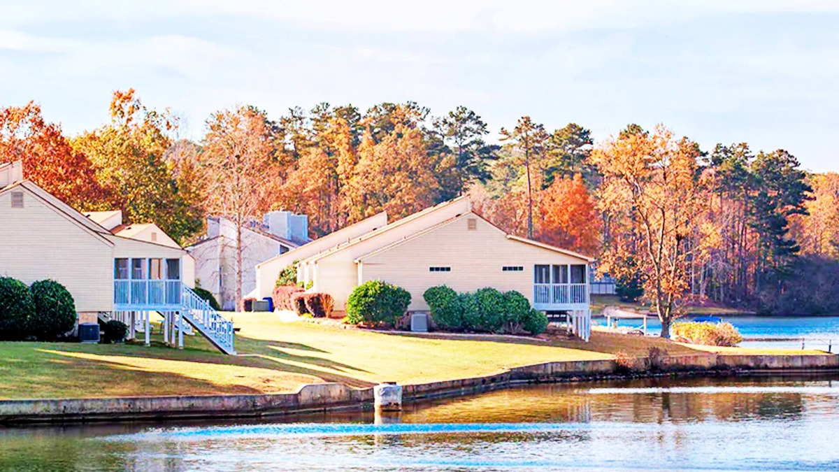 Villa Rica Condo | Intimate Georgian Condo Resort