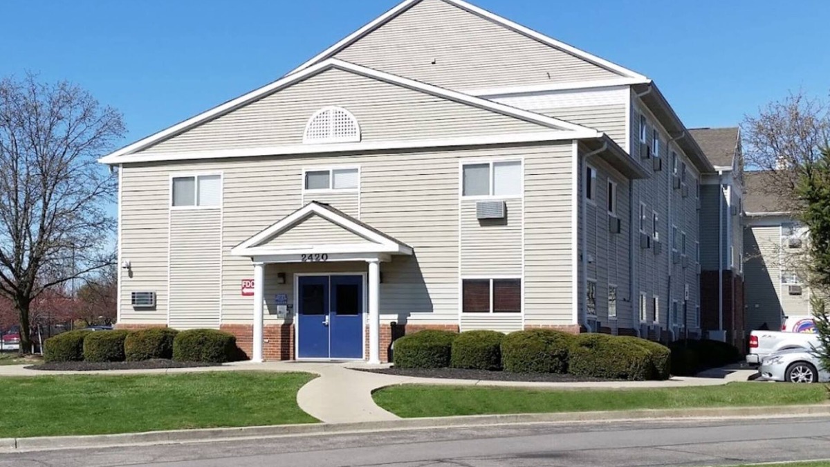 Northern Woods Hotel | Intown Suites Extended Stay Columbus Oh - North