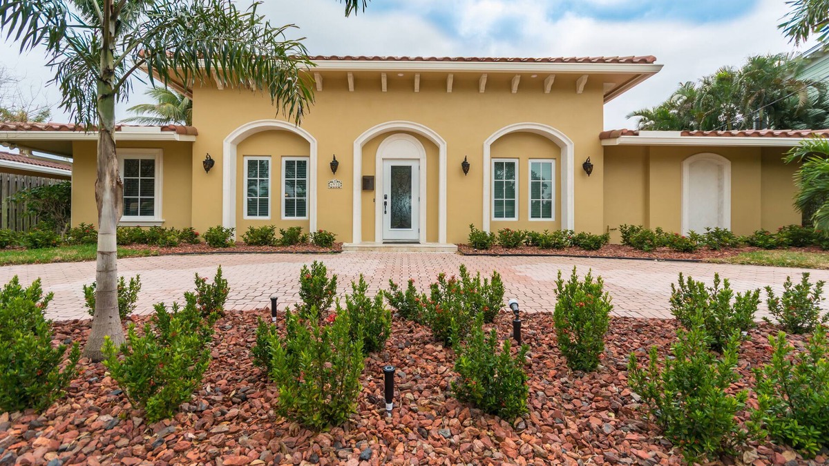 Lighthouse Point House | Intracoastal Dream Home Near Beach W/Private Pool/Dock/Martha Stewart Kitchen