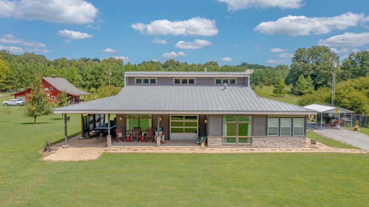 Cotter House | InTroutWeTrust White Hole Cabin
