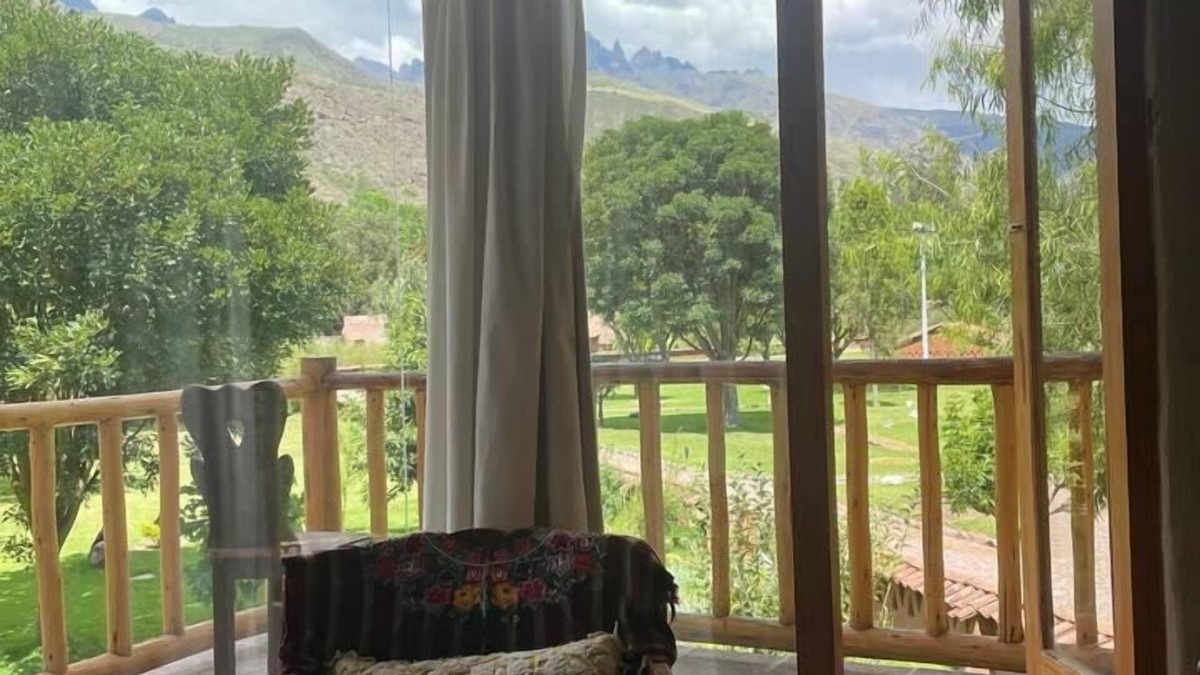 Huayllabamba Villa | Inviting 10-Bed Villa in Urubamba, Cusco, Peru