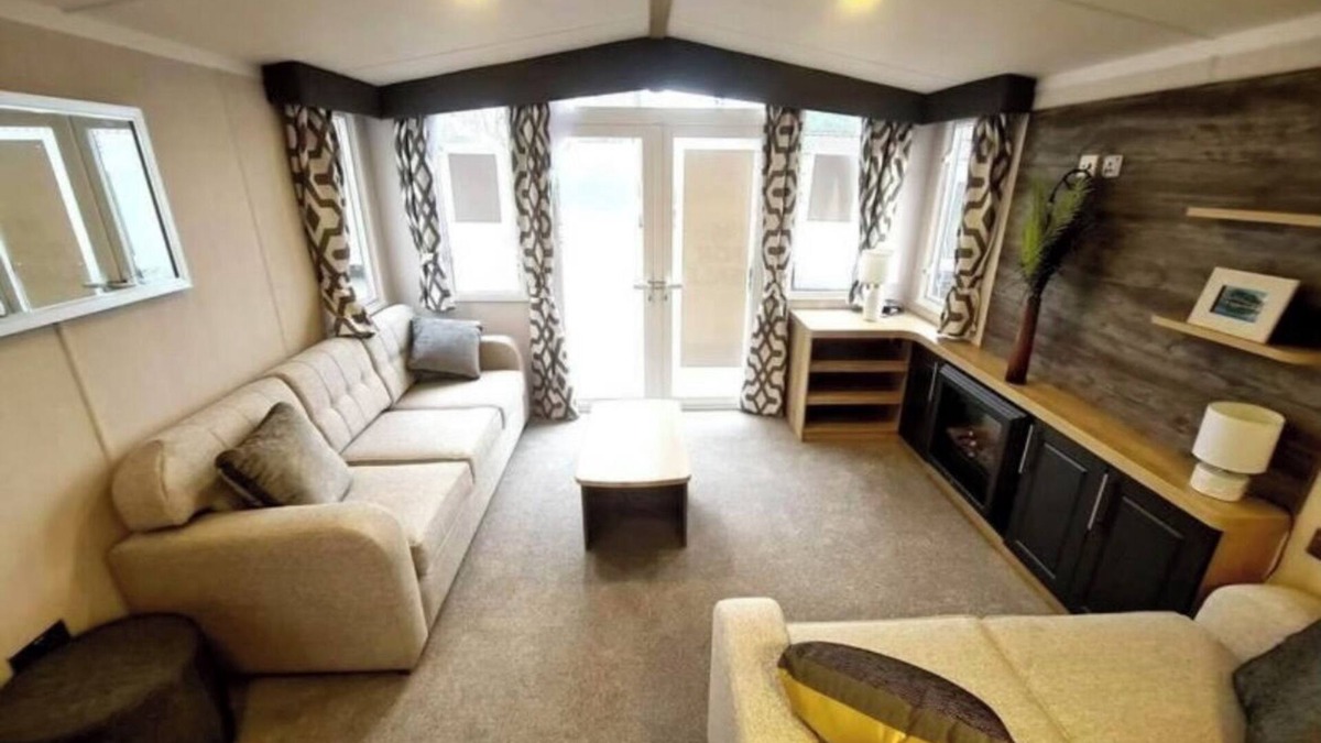 Seasalter Villa | Inviting 2-Bed holiday home located in whitstable
