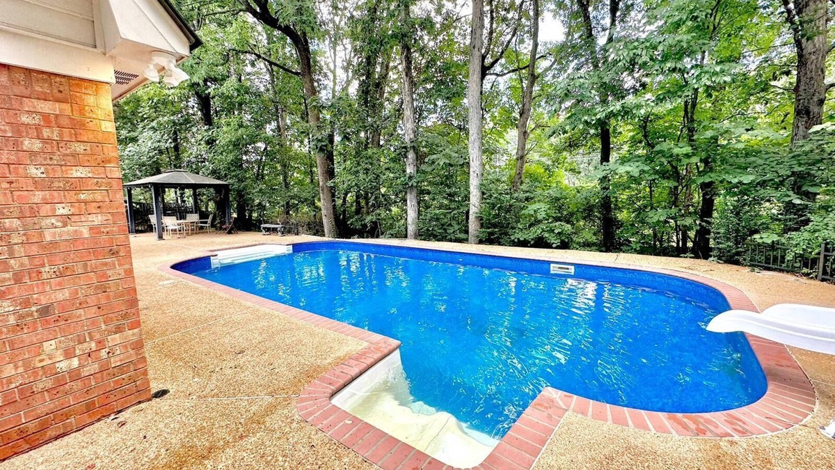 Cordova House | Inviting 4-BR Home with Pool Near Shelby Park Memphis, Private Backyard Oasis.