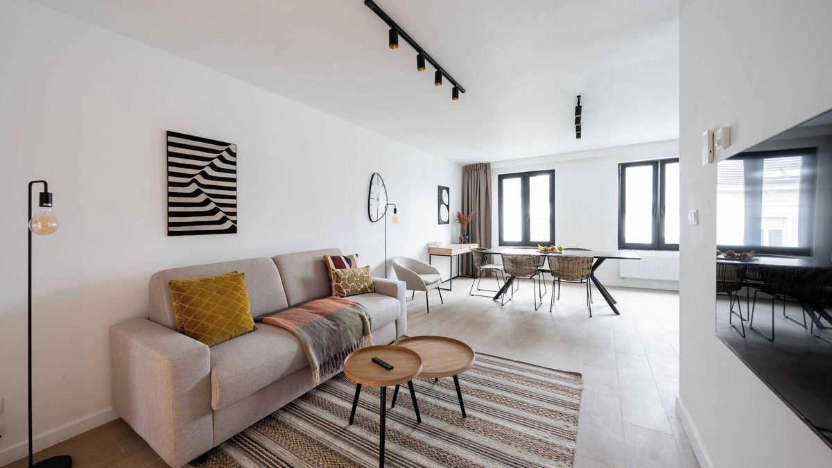 South Antwerp Apartment | Inviting 5-Person Duplex in Vibrant Antwerp