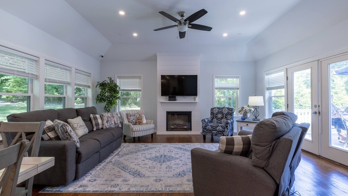 Shelton House | Inviting and spacious Shelton home, blending warmth with ample living space.