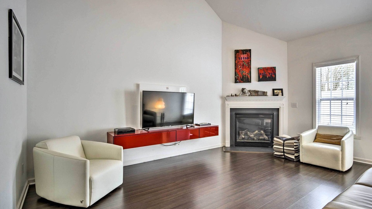 Deep River House | Inviting High Point Townhome with Patio + Privacy!