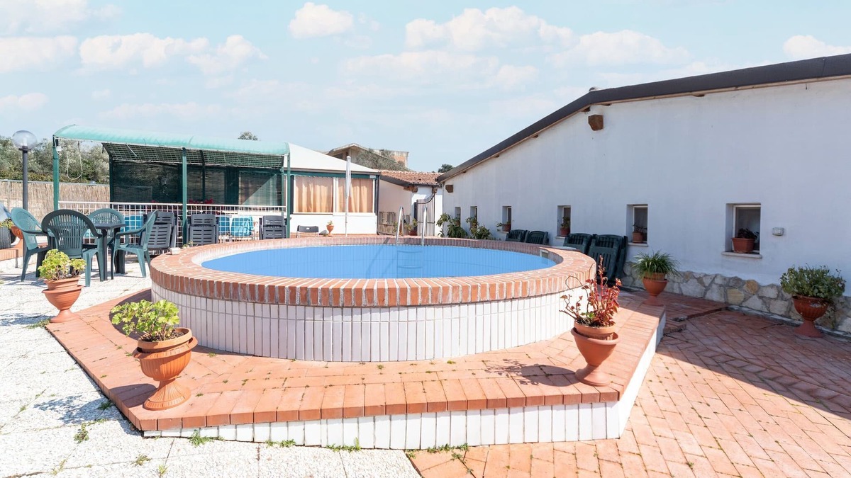 Priverno House | Inviting holiday home in Priverno with terrace