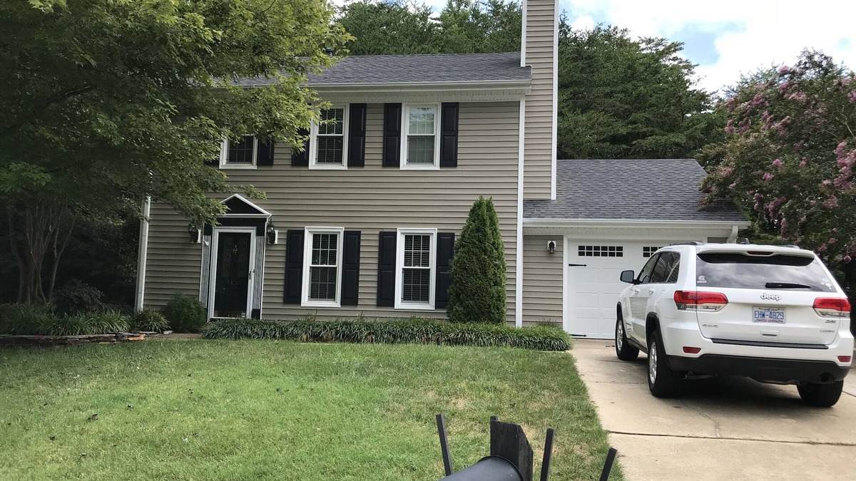 High Point House | Inviting home for rent for furniture market and furniture business rentals.