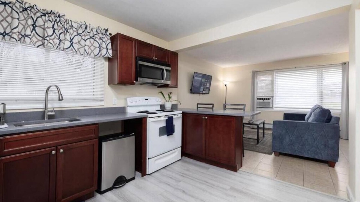New Britain Apartment | Inviting Private Suites and More - Central Connecticut