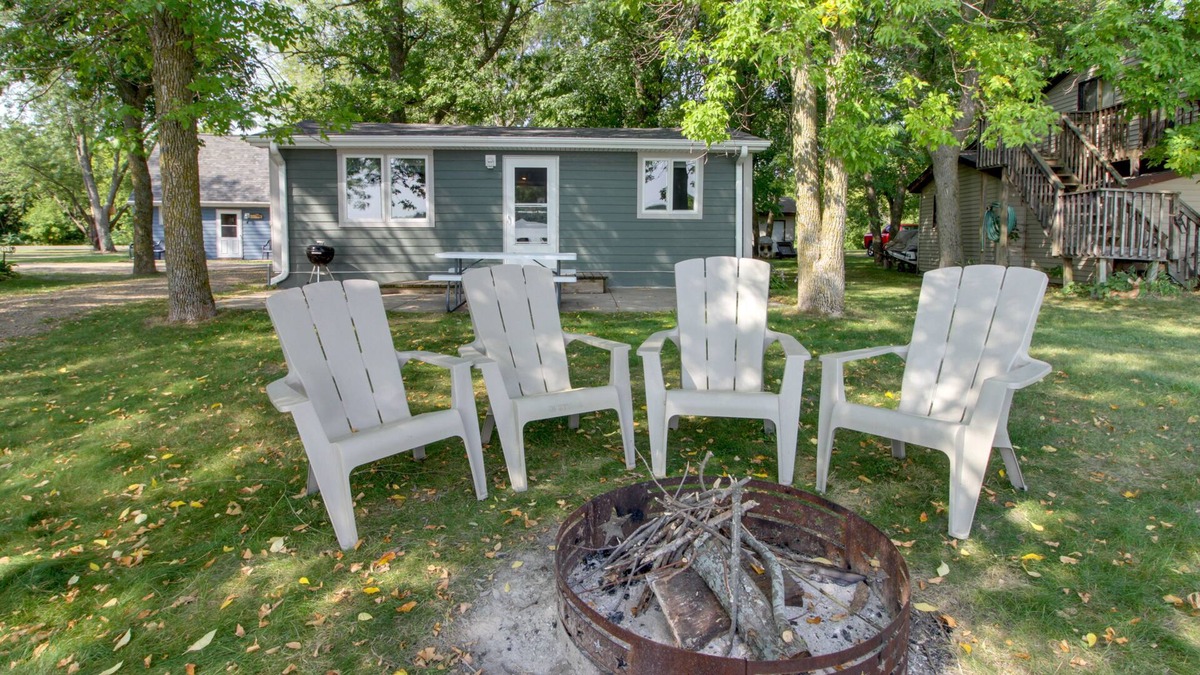 Watab Cabin | Inviting Rice Cabin w/ Fire Pit & Lake Access!