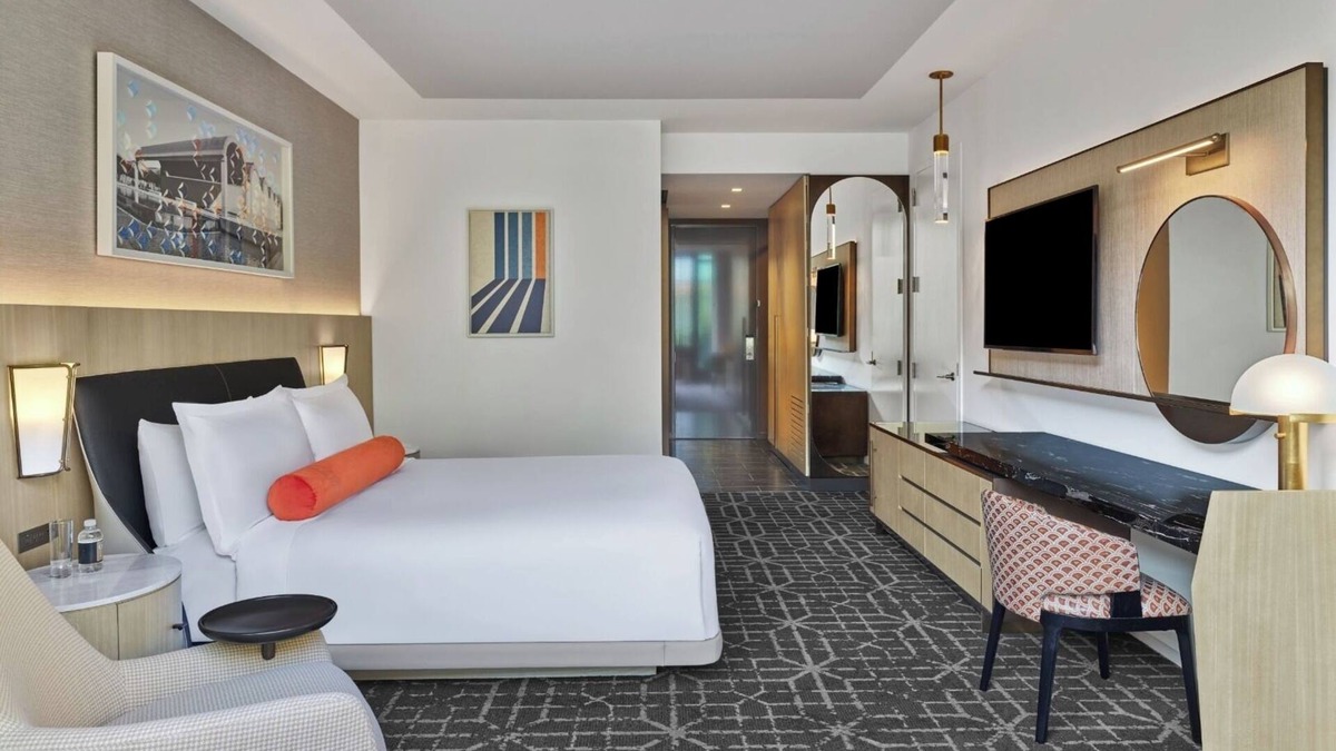 Fort Worth Cultural District Hotel | Inviting Room w/Prime Location for Museum Exploration