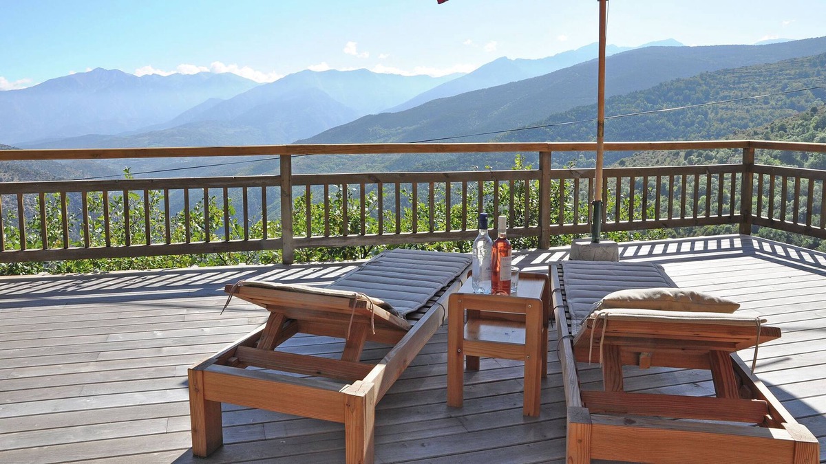 Ayguatebia-Talau House | Inviting Villa in Ayguatebia-Talau with Garden