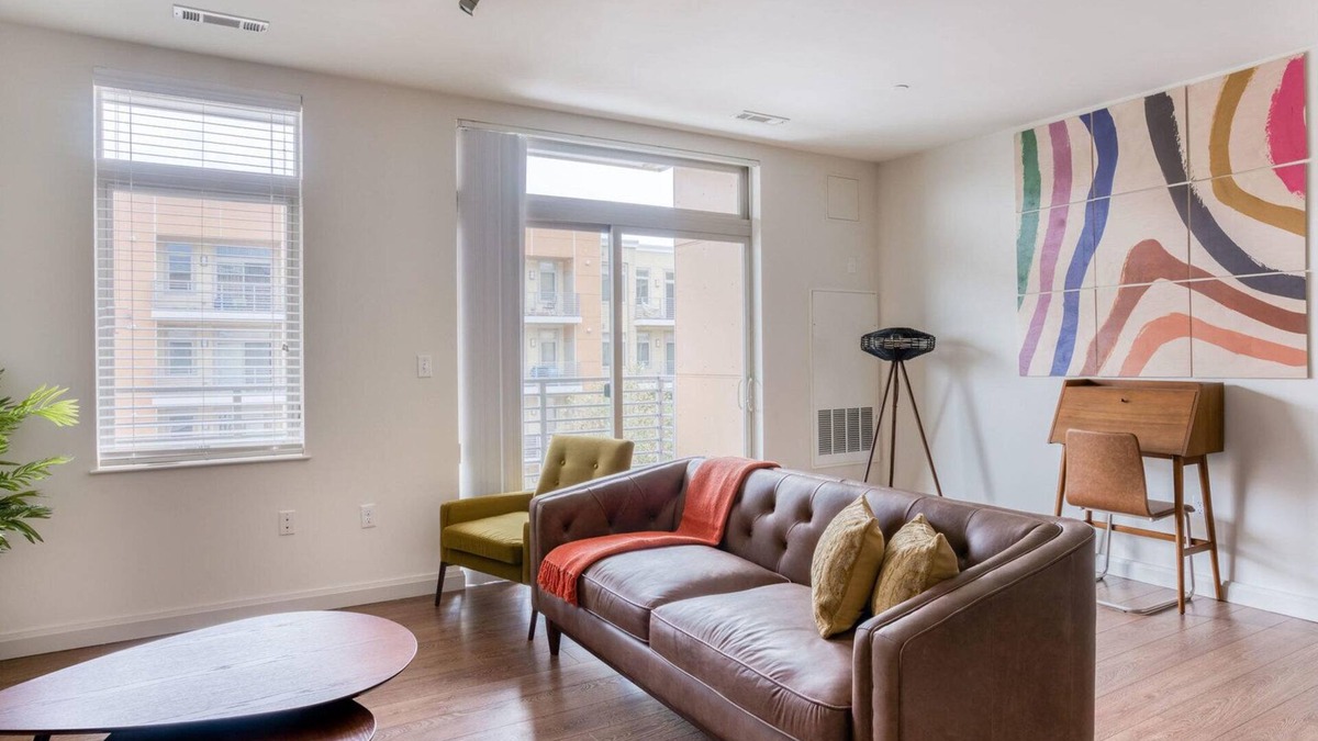 Waltham Apartment | Inviting Waltham 2BR w/Gym & In-Unit W/D, near Dining, by Blueground