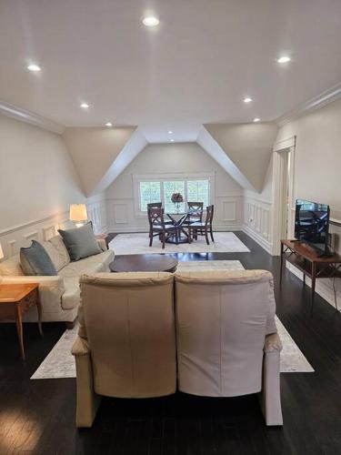 Fredericton Apartment | IODE Clark House Top Floor Apartment