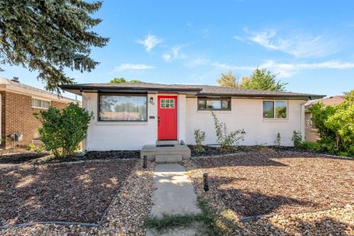 Aurora House | Iola