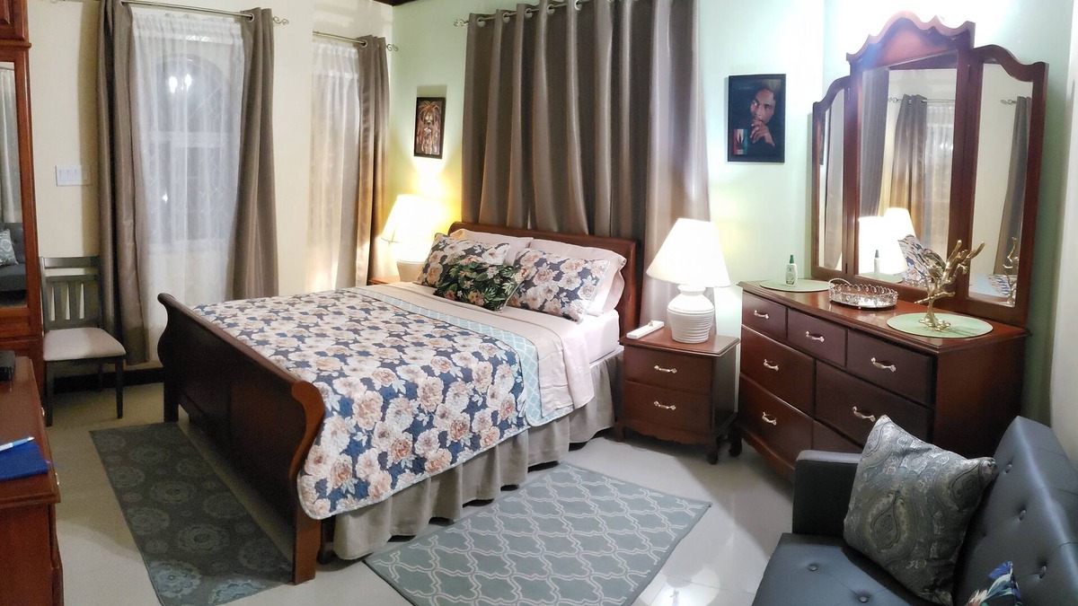 Caribbean Estates Apartment | Irie Hideaway - Private Studio in Gated Community, Caribbean Estates, Portmore
