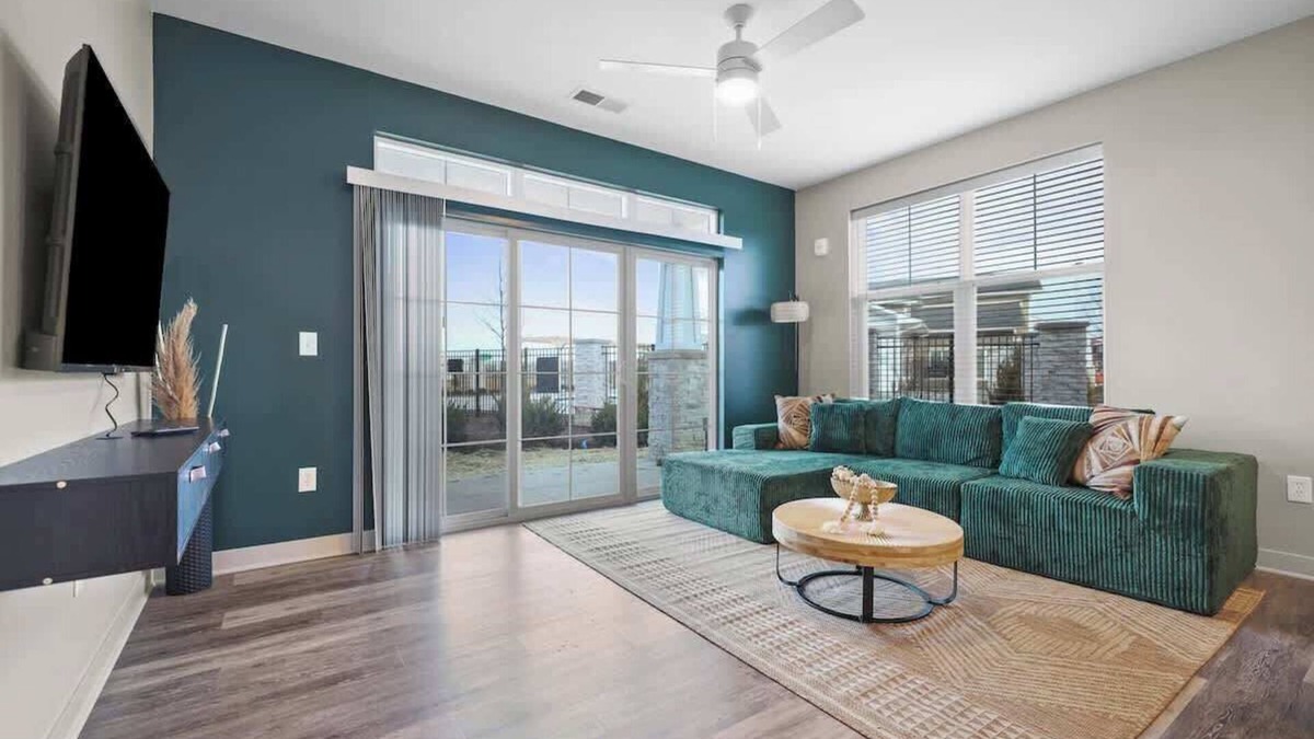 Whitestown Apartment | IRIE Living-Restore Kg 2Bd+Gym+Pool, BRAND NEW!