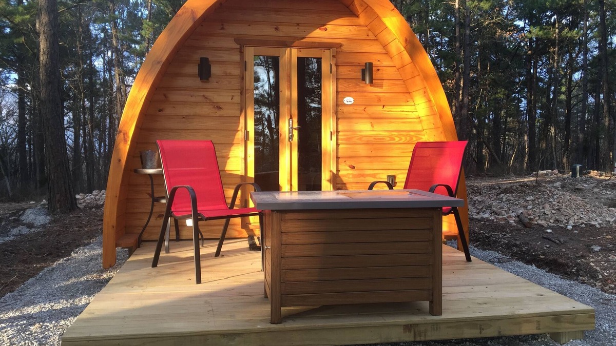 Eureka Springs Cottage | Iris Hill Glamping - " Ginny " pod 5th night FREE