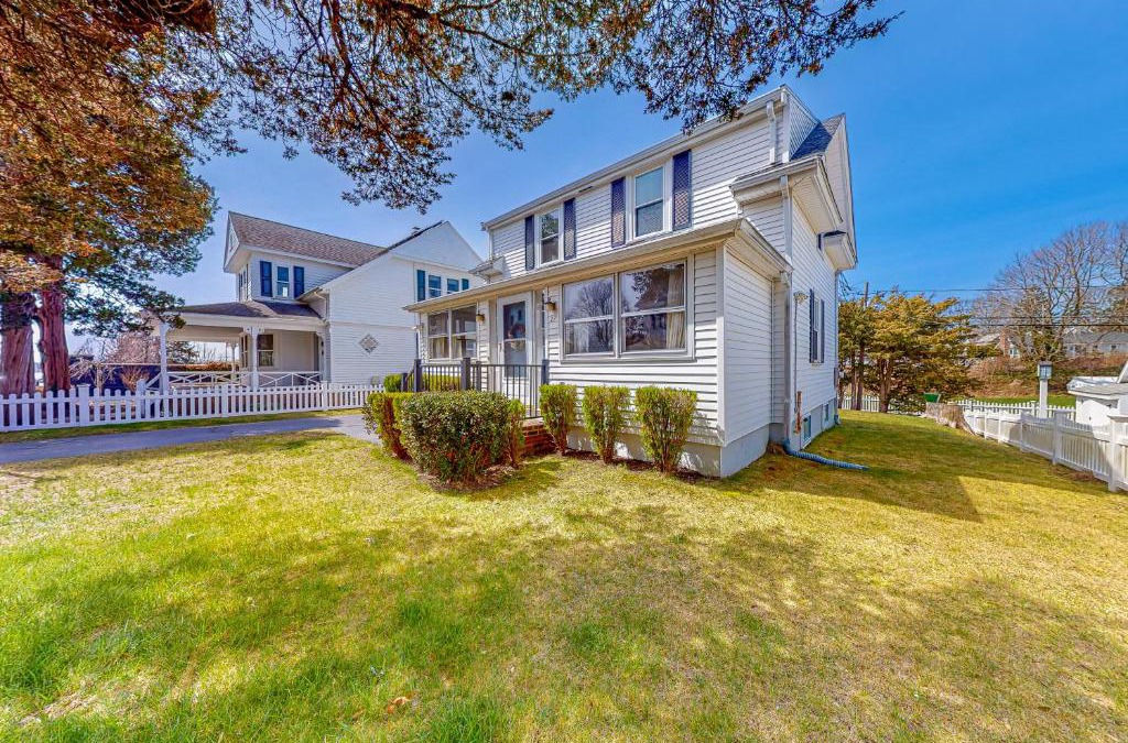 Buzzards Bay House | Irish Ayes Beach House