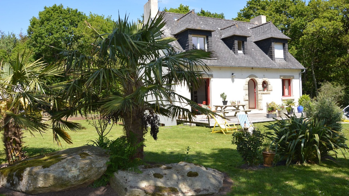 Bohars House | Iroise sea and beaches, 20 min from a charming property near Brest.