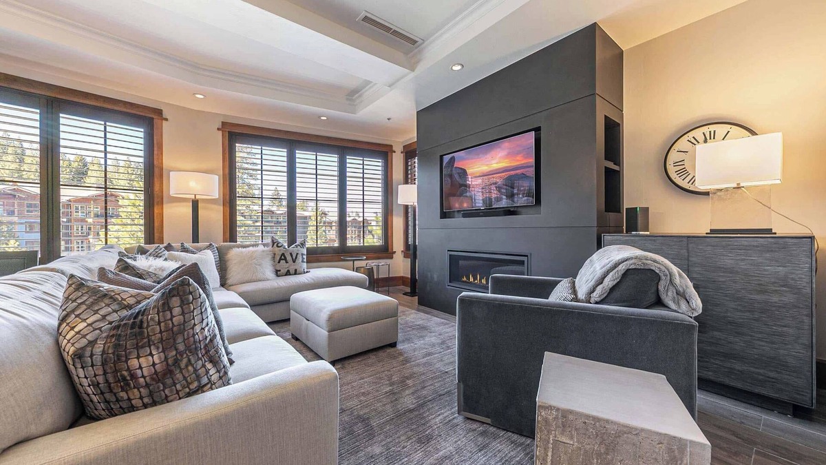 Truckee Condo | Iron Horse Lodge South 302