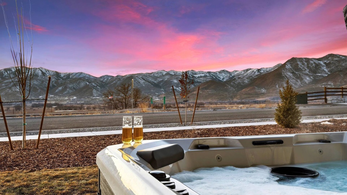 Park City House | Iron Wolf Ridge Luxury New 6BR Home w/Mountain Views