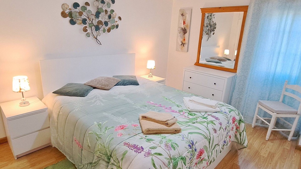 Rio de Mouro Apartment | Isabel Dream I, 400m from the train, 6 Km from Sintra