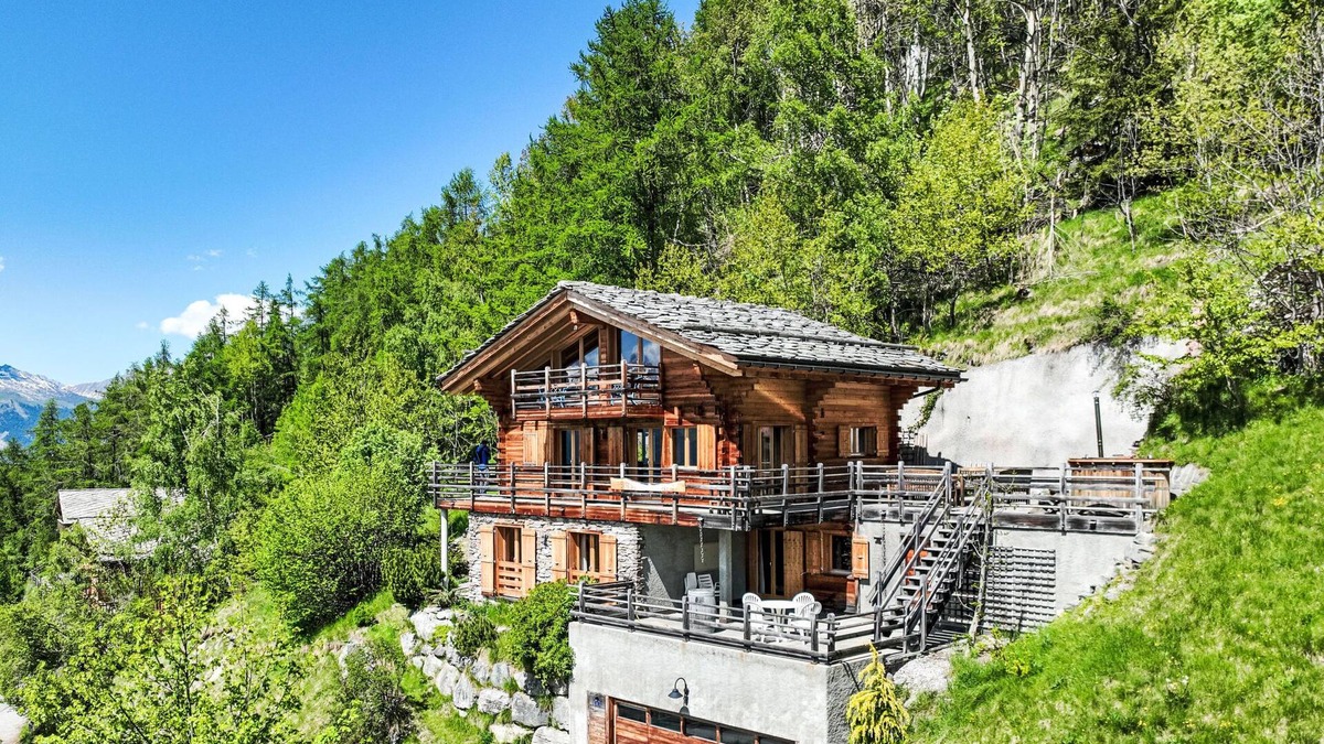 Nendaz House | Isabella by Interhome