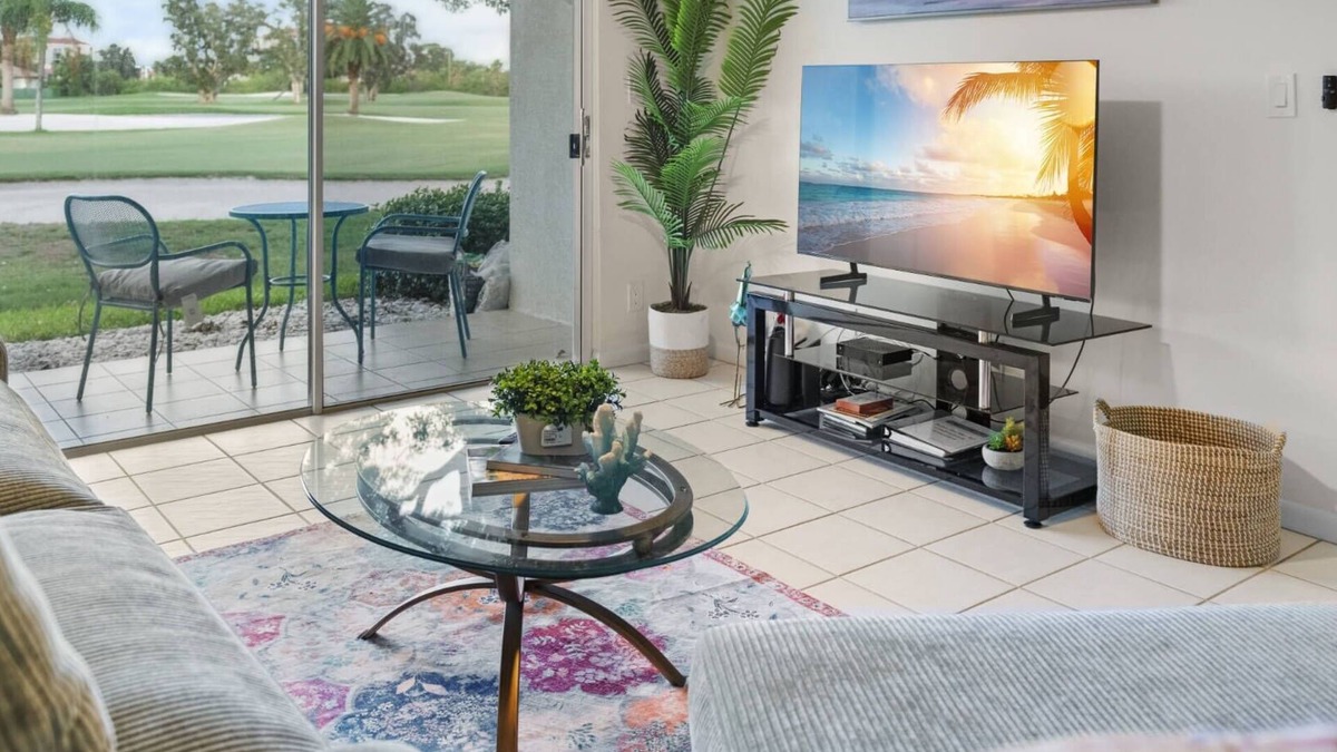 Isla del Sol Condo | Isla Del Sol Rentals St Petersburg