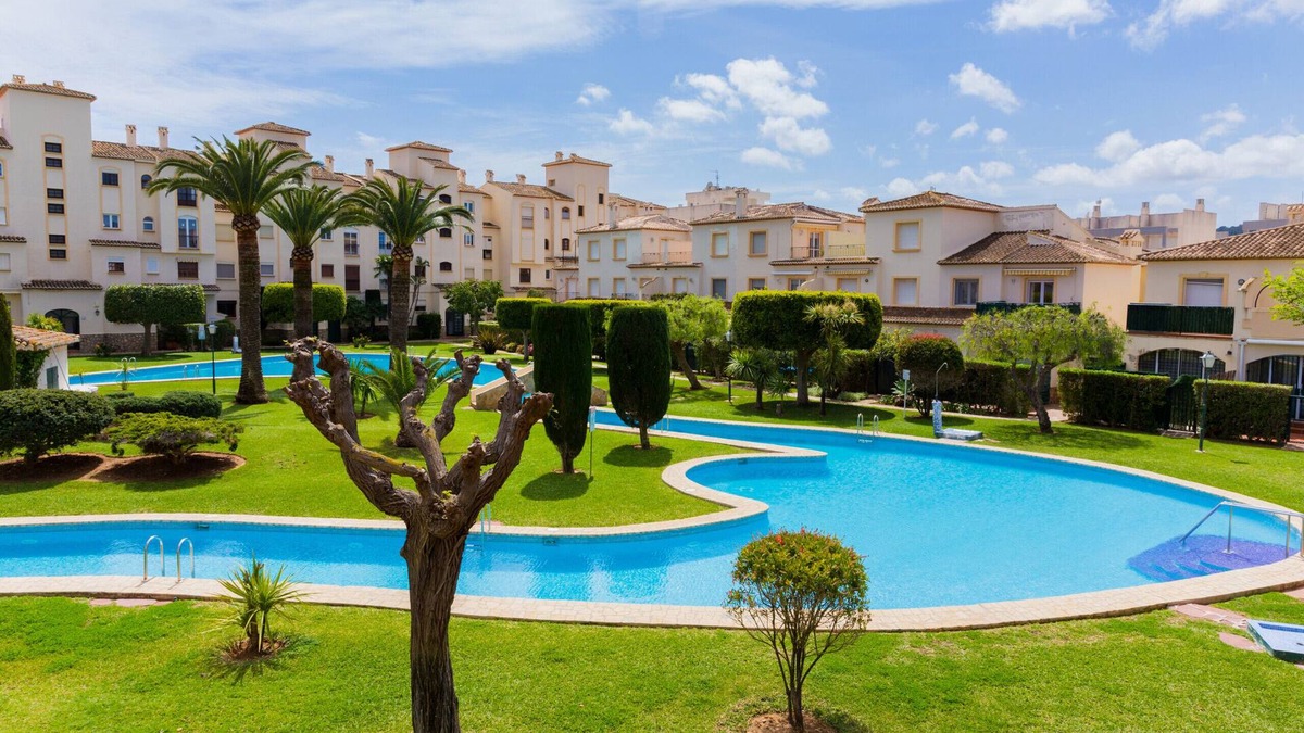 Platja de l'Arenal Apartment | Isla Saint Tropez Apartment Javea Arenal, with Pool, Wifi, AC and recently Refurbished